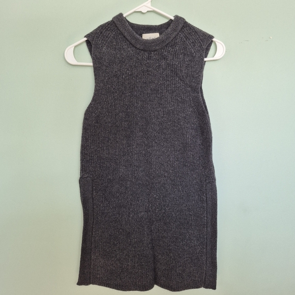 Wilfred Aritzia Women's Neutral Minimalist Grey Italian Wool Tunic Vest Size XS - Picture 2 of 6